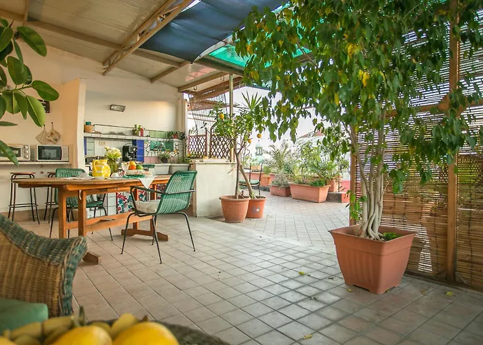 Confortevole In Pieno Centro 4*